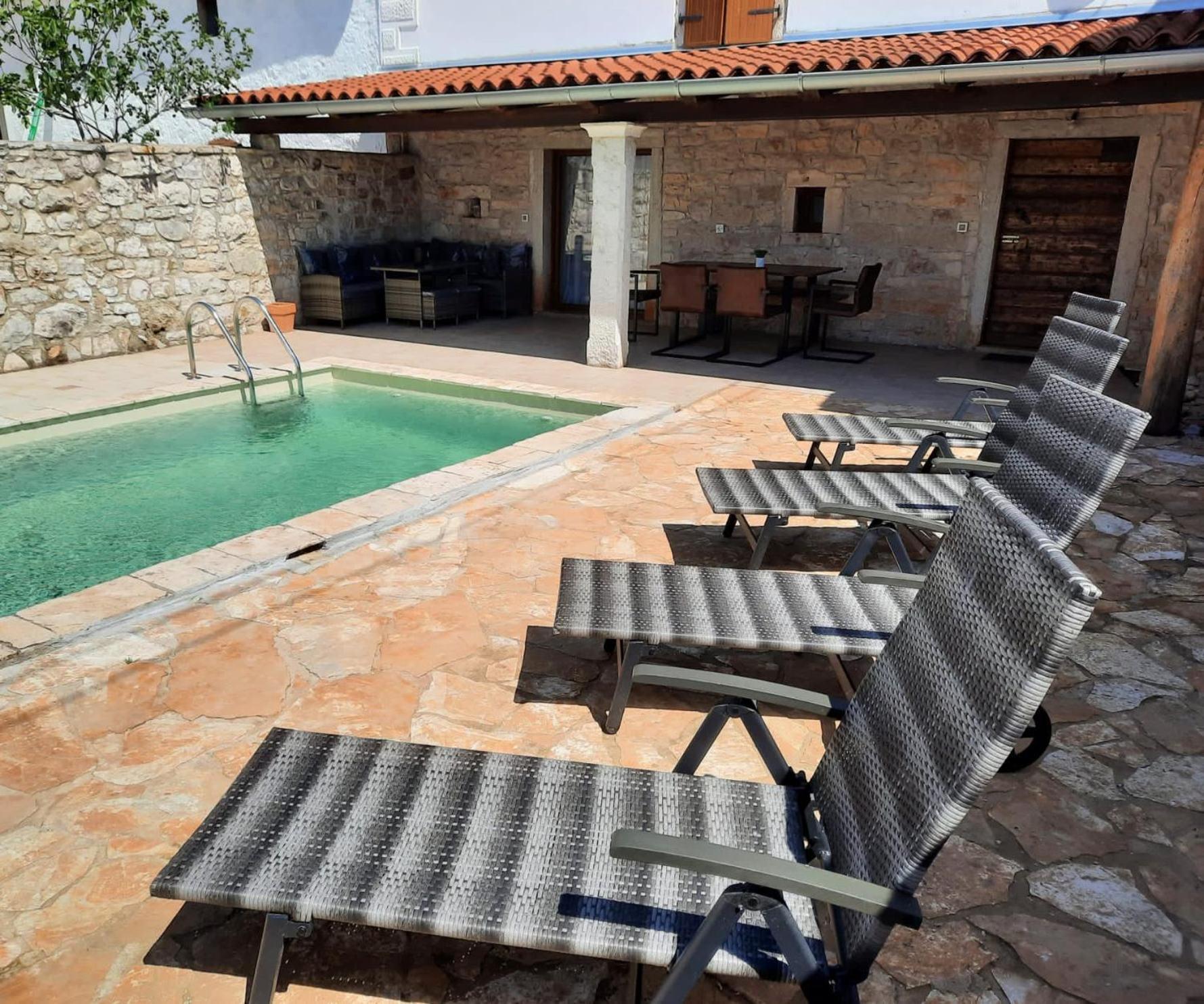 Katun Villa